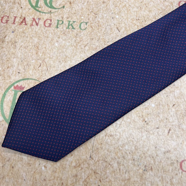 Cà vạt nam màu xanh đen chấm tím thắt sẵn dây kéo 8cm sang trọng mới 2023 Giangpkc