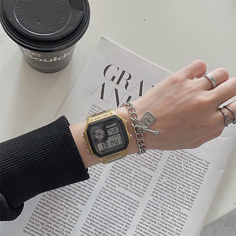 Đồng Hồ Đeo Tay Mặt Vuông Bằng Thép Thương Hiệu niche Cá Tính Cao Cấp Phong Cách Harajuku Đơn Giản Dành Cho Học Sinh Nam