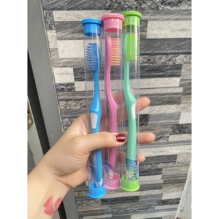 Bàn chải đánh răng Thái Lan SUNREE (giao màu ngẫu nhiên)