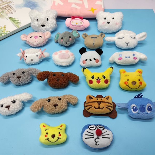 Trâm Cài Áo Hình Gấu Bông Ba Chiều Mềm Mại Dễ Thương