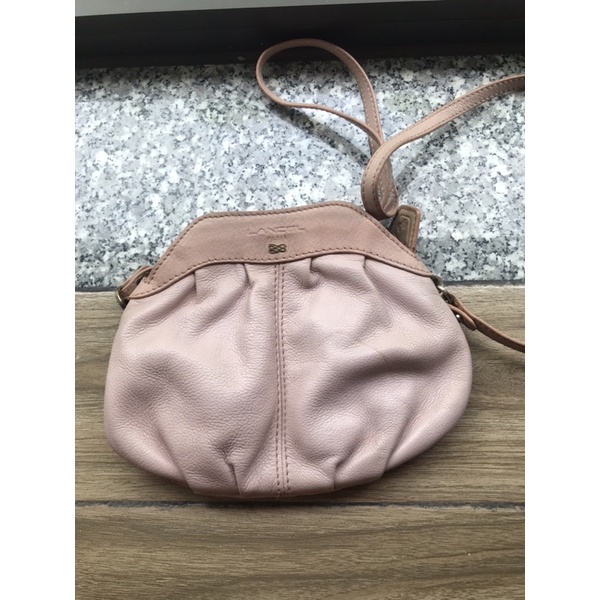 túi đeo chéo nhỏ hiệu Lancel