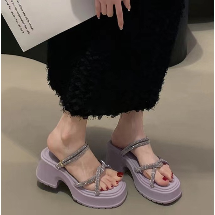 Dép đi bên ngoài mẫu mới mùa hè 2023 nữ đế dày chống trượt