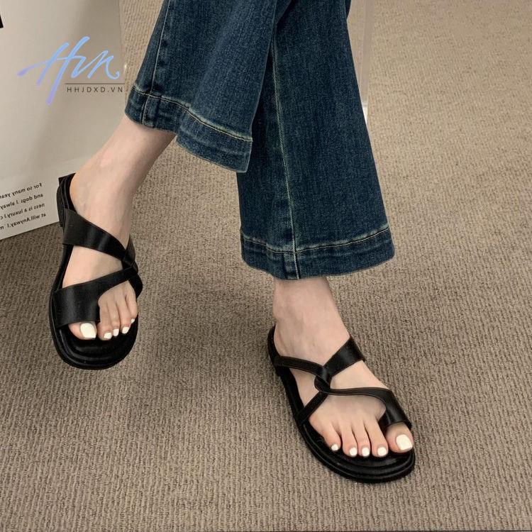 Dép Sandal Đế Bằng Mềm Mại Thoải Mái Thời Trang Mùa Hè Phong Cách Hàn Quốc Cho Nữ