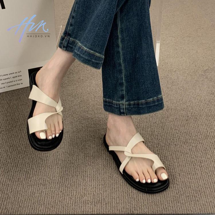 Dép Sandal Đế Bằng Mềm Mại Thoải Mái Thời Trang Mùa Hè Phong Cách Hàn Quốc Cho Nữ