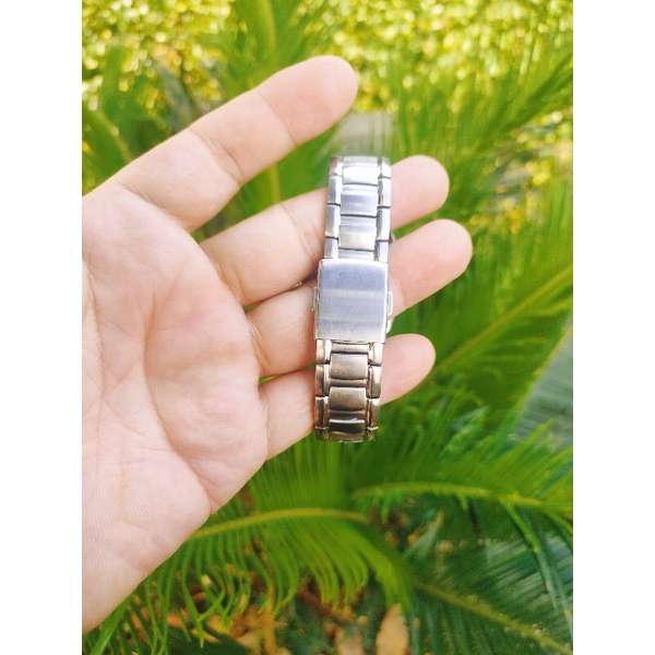 Đồng hồ nam Alba Seiko , solar , dây khóa zin Titanium, size 38-41mm, độ mới cao 95%, hoạt động tốt