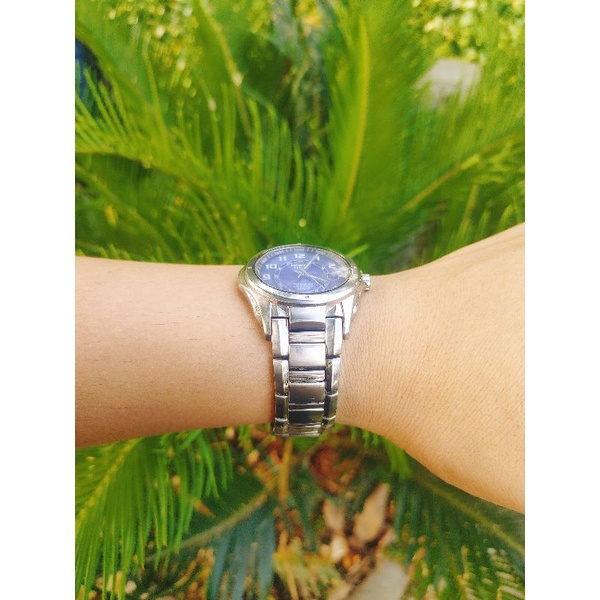 Đồng hồ nam Alba Seiko , solar , dây khóa zin Titanium, size 38-41mm, độ mới cao 95%, hoạt động tốt