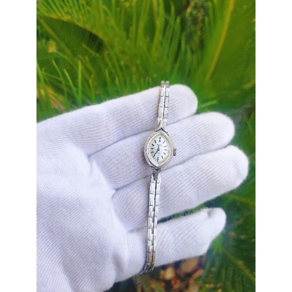 Đồng hồ nữ seiko cơ cót, Máy : cơ cót, Dây: vàng trắng, Size mặt: 15mm, Hình thức: đẹp 98%, Đồng hồ si Phương Bắc