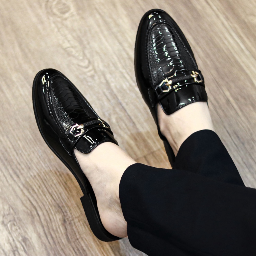 Giày sục da nam. giày lười nam hở gót da bóng dập vân mã L209