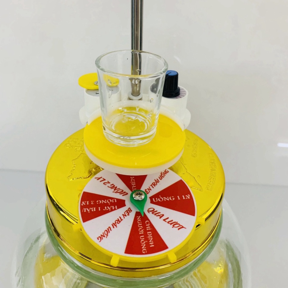 Máy rót KAIDO k04 đặt ly tự rót 2,7 lít, bình thuỷ tinh