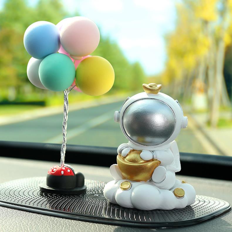 Tượng phi hành gia, Mô hình phi hành gia thám hiểm mặt trăng trang trí taplo ôtô,bàn làm việc,góc học tập 2603 | BigBuy360 - bigbuy360.vn