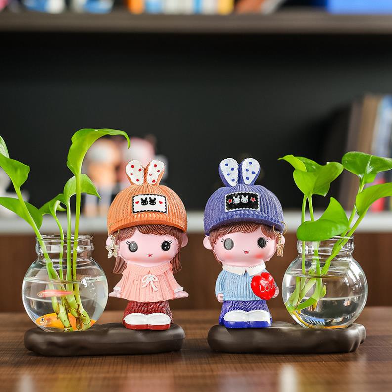 Tượng cặp đôi, Đồ trang trí tiểu cảnh kèm bình thủy sinh đặt bàn làm việc, góc học tập2603 | BigBuy360 - bigbuy360.vn