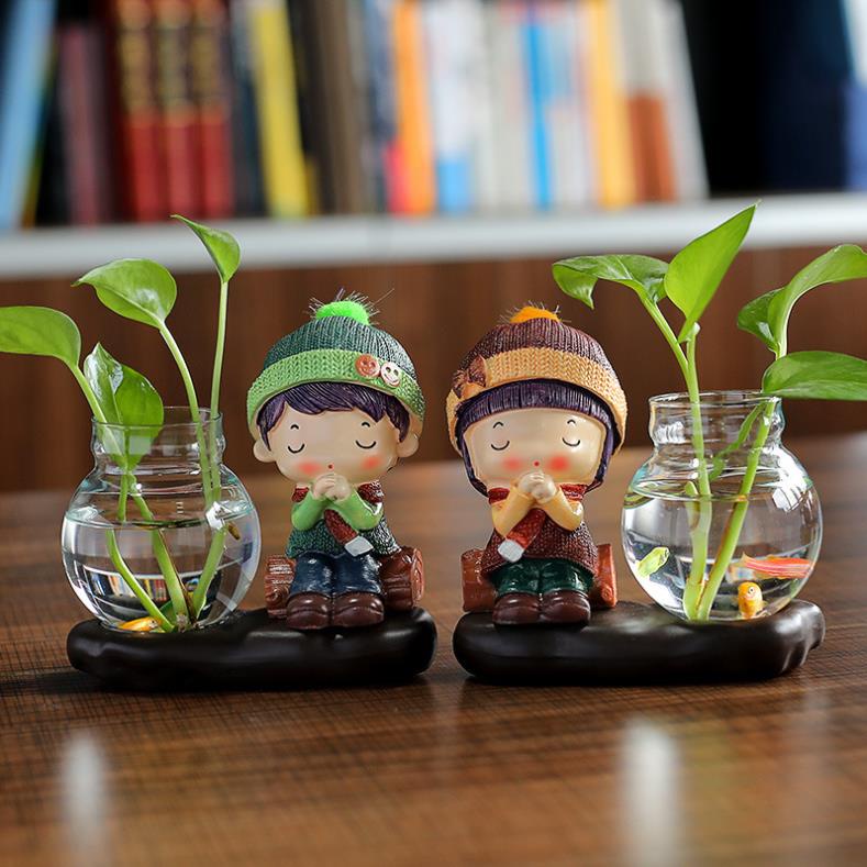 Tượng cặp đôi, Đồ trang trí tiểu cảnh kèm bình thủy sinh đặt bàn làm việc, góc học tập2603 | BigBuy360 - bigbuy360.vn