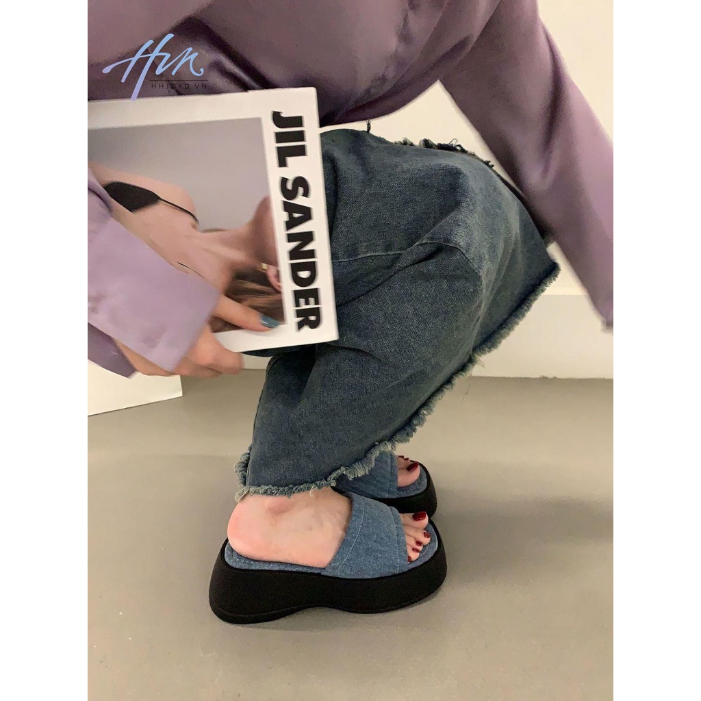 Sandal Đế Xuồng Dày Dặn Màu Bạc Phong Cách Hàn Quốc Thời Trang Mùa Hè 2023 Mới