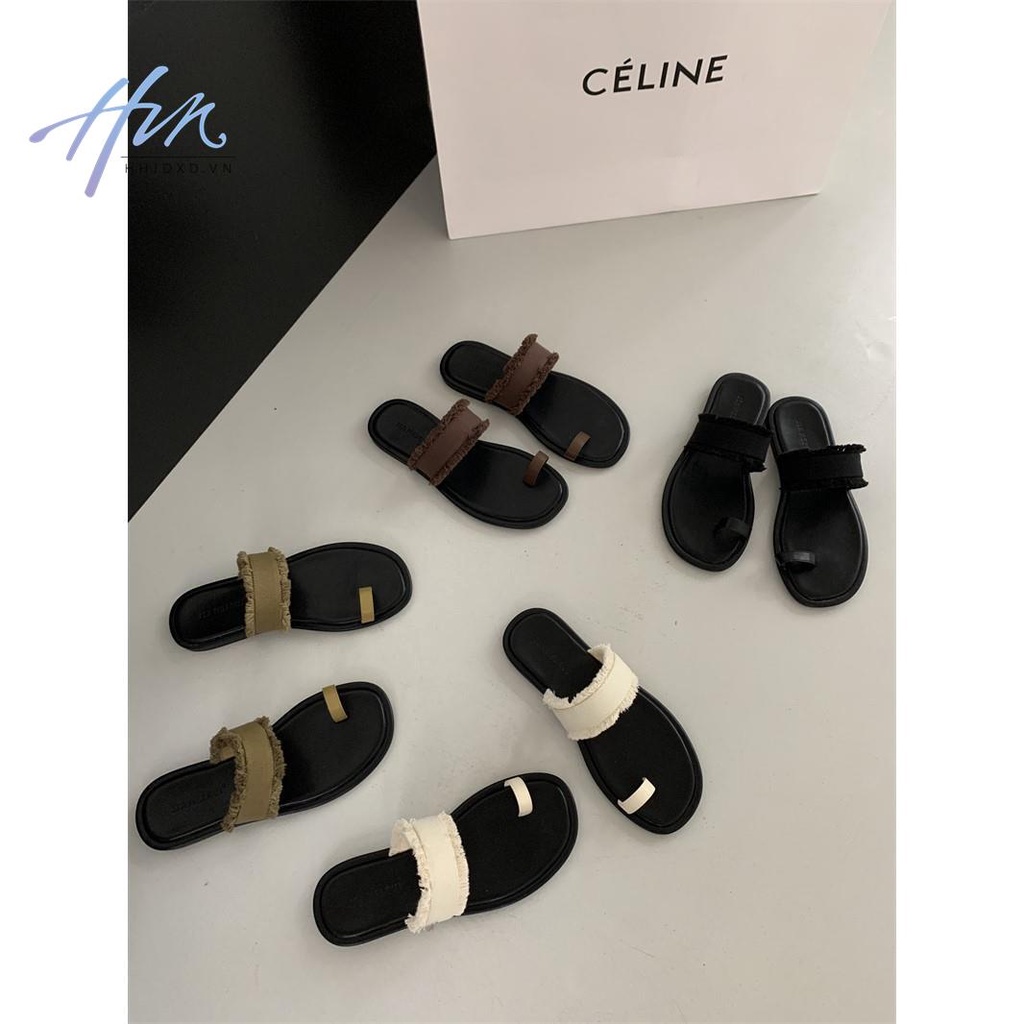 Dép Sandal Xỏ Ngón Đế Bằng Mũi Vuông Phong Cách Mới Thời Trang Xuân Hè Dễ Phối Đồ