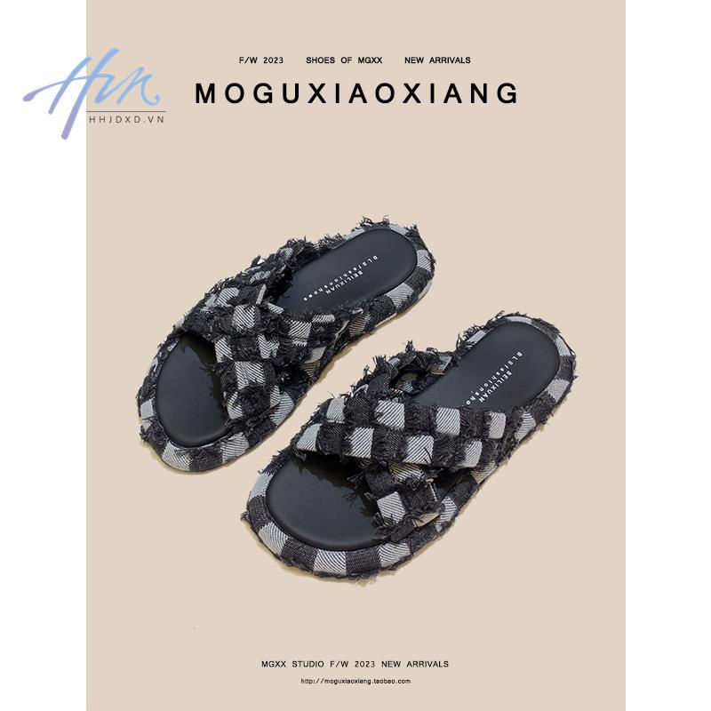 Sandal Đế Bằng Thiết Kế Mới Thời Trang Mùa Hè 2023 Dành Cho Nữ