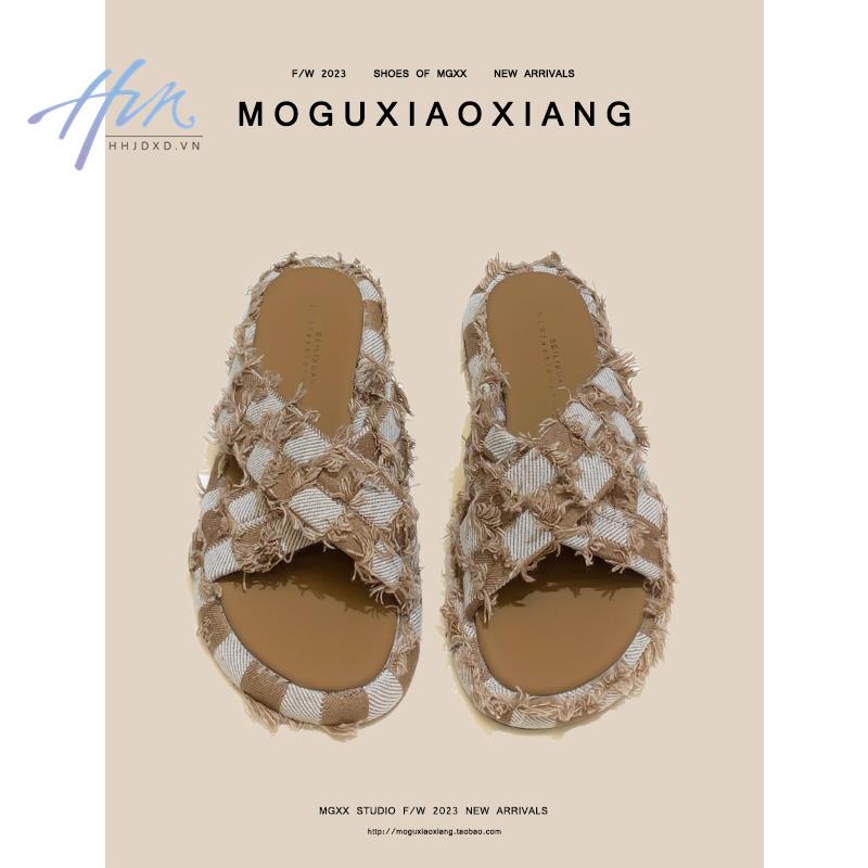 Sandal Đế Bằng Thiết Kế Mới Thời Trang Mùa Hè 2023 Dành Cho Nữ