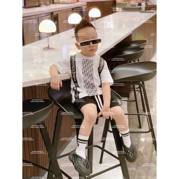 Áo Phông sành điệu cho bé