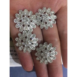 Nút hoa 2 cm ( ảnh chụp thật )