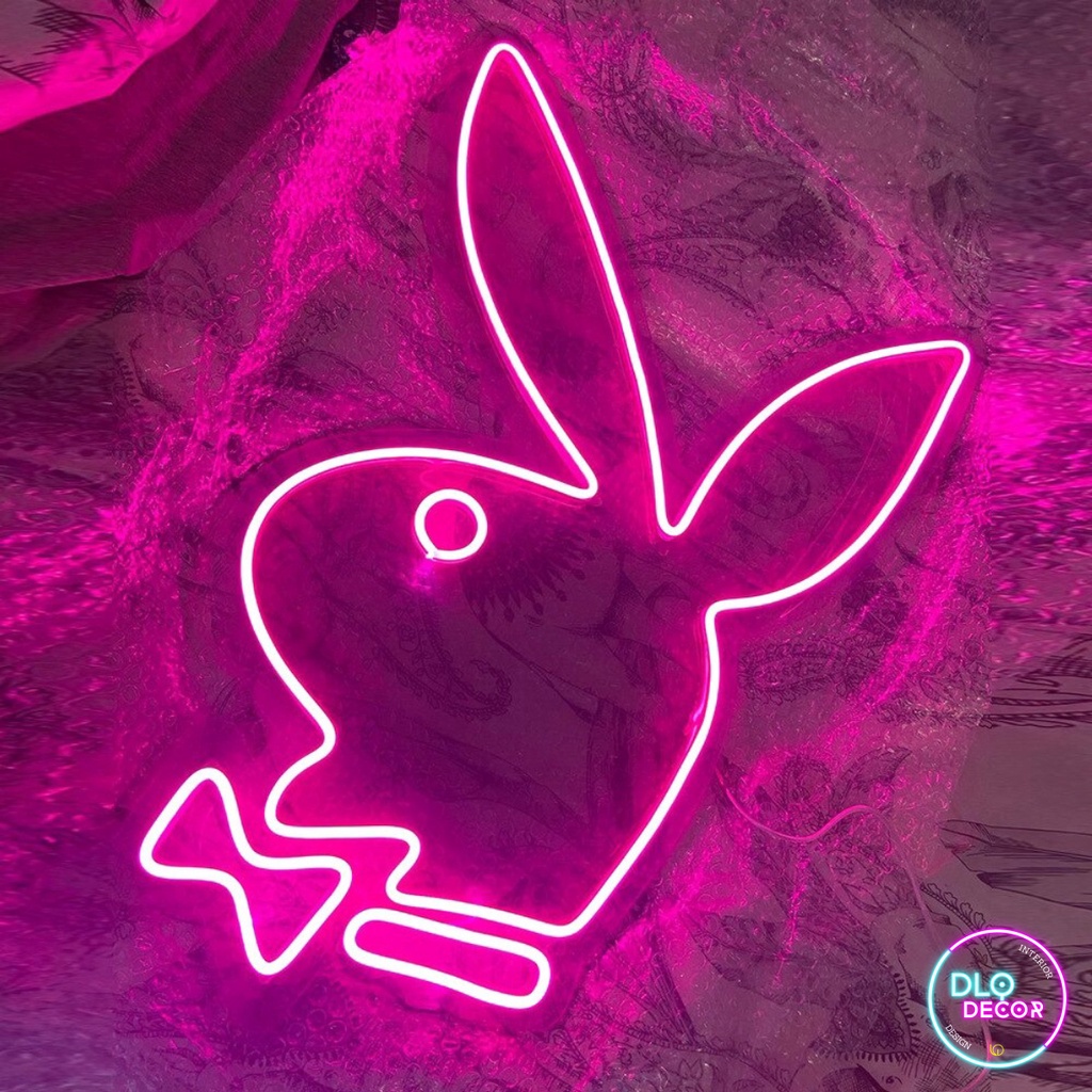 Đèn led neon playboy DLQdecor 18 x 27 cm màu hồng decor phòng ngủ