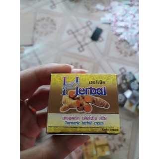 Kem nghệ herbal turmeric cream thái lan