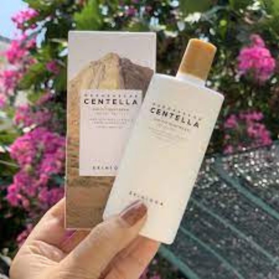 Kem Chống Nắng Cho Da Nhạy Cảm Skin1004 Madagascar Centella Air-Fit Suncream Plus SPF50+ PA++++ 50ml