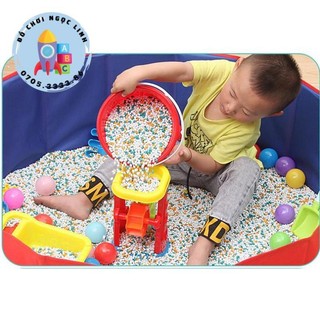 Sân chơi trẻ em Hạt sỏi Hạt sứ 1kg , hạt muồng đồ nhập khẩu chơi xúc cát