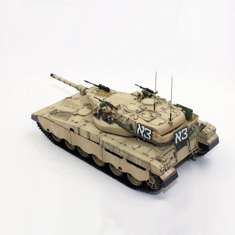 Mô Hình Xe Tăng Quân Đội Israel Merkava Type 2 Tỉ Lệ 1: 35 Có Động Cơ 80103
