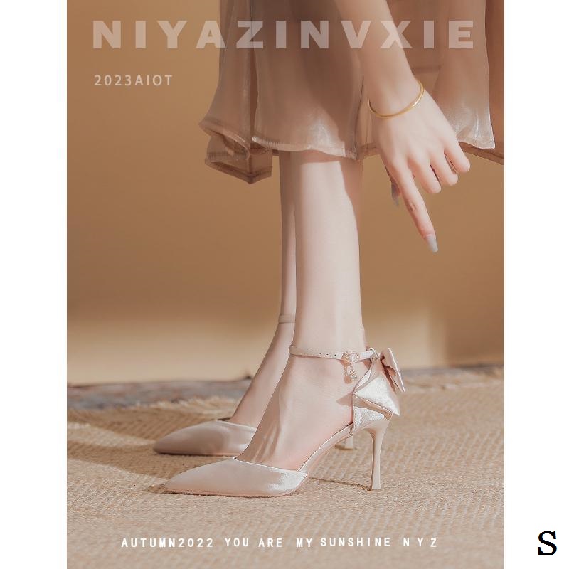 Giày Cao Gót Mũi Nhọn Phối Khóa Cài Thiết Kế Mới Thời Trang 2023 Dành Cho Cô Dâu