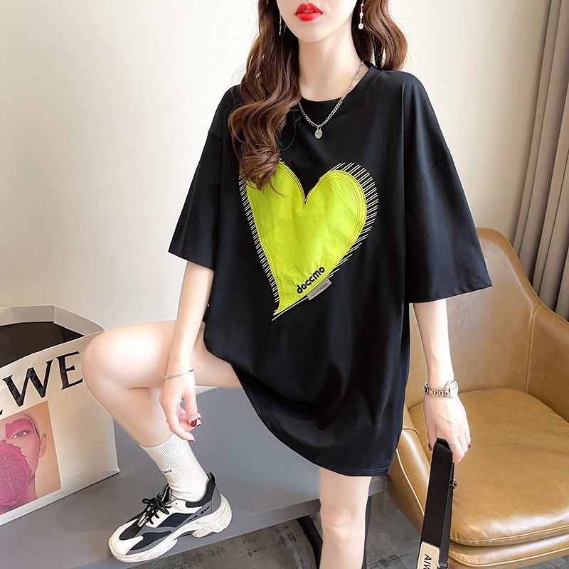 Áo Thun Nữ Tay Ngắn Thêu Hình Trái Tim Thời Trang Mới