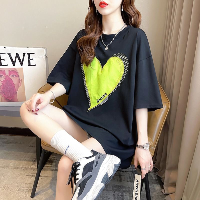 Áo Thun Nữ Tay Ngắn Thêu Hình Trái Tim Thời Trang Mới