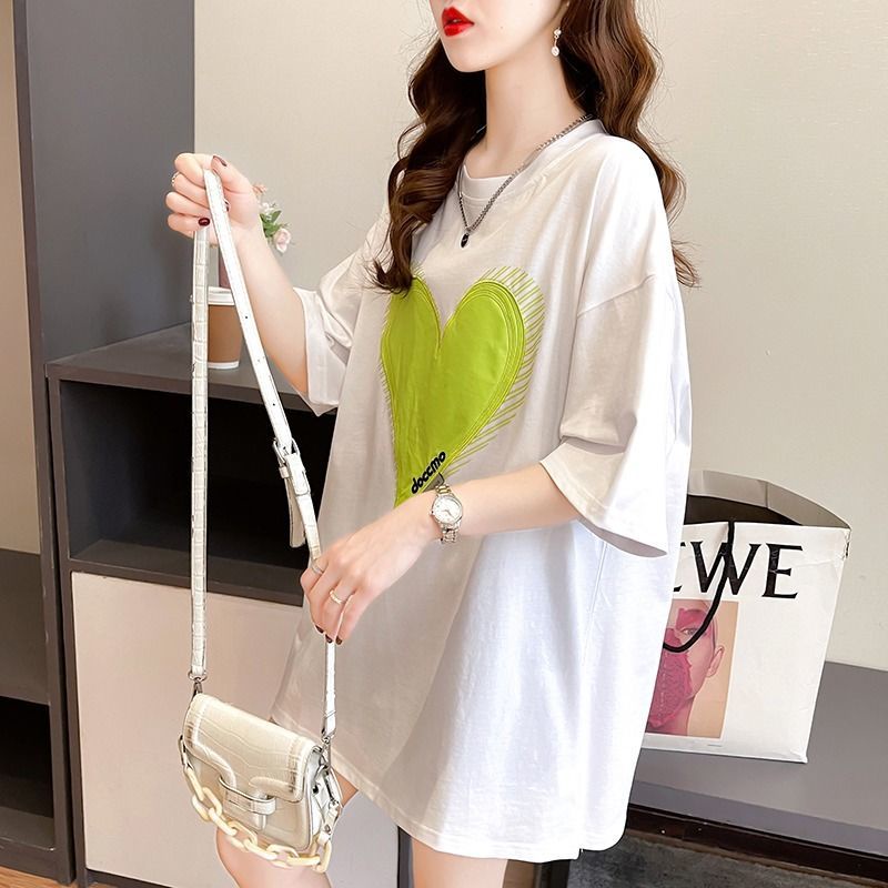 Áo Thun Nữ Tay Ngắn Thêu Hình Trái Tim Thời Trang Mới