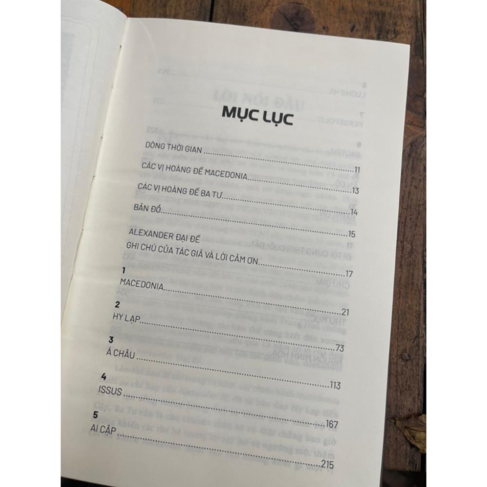 Sách – (Bìa cứng) Alexander Đại Đế - Huyền thoại xứ Macedonia – Philip Freeman – Nguyễn Vi Thiên Ái dịch - Bách Việt