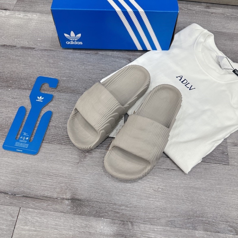 Dép adidas adilette 22 slides grey GX6950