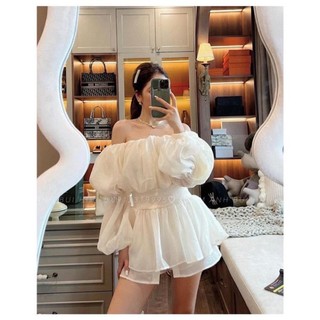 Set áo trễ vai tay dài phối quần short
