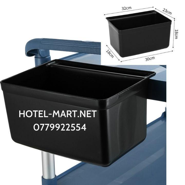 THAU VÀ XÔ NHỰA XE ĐẨY THU GOM CHÉN DĨA TRONG NHÀ HÀNG