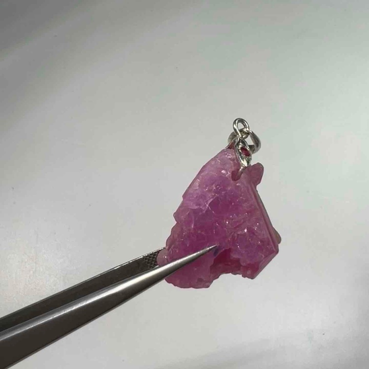 33685-MẶT TINH THỂ RU BY ( THIÊN NHIÊN ) KHÔNG XỬ LÝ, MÓC BẠC 925 ,ĐÍNH RUBY.