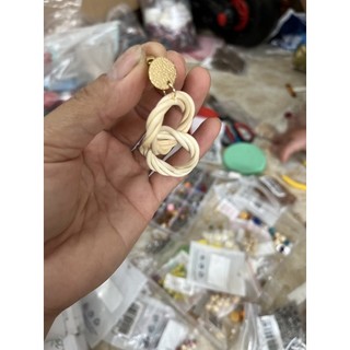khuyên tai mây tre đan handmade