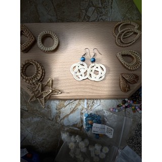 khuyên tai mây tre đan handmade