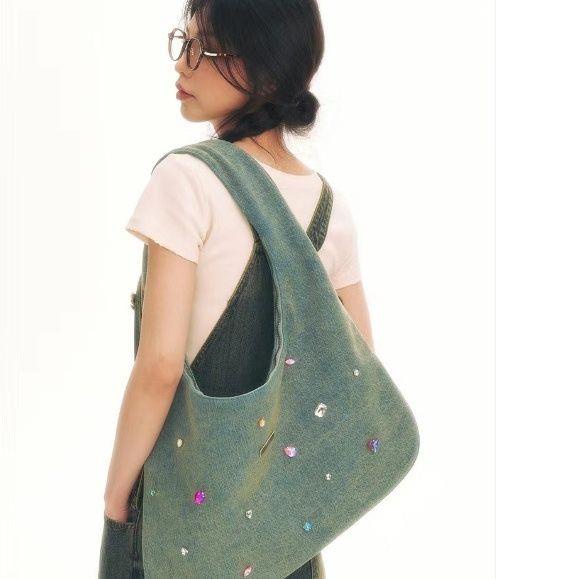 Túi Xách Denim Cỡ Lớn Đính Đá Nhiều Màu Sắc Đa Dạng Hợp Thời Trang