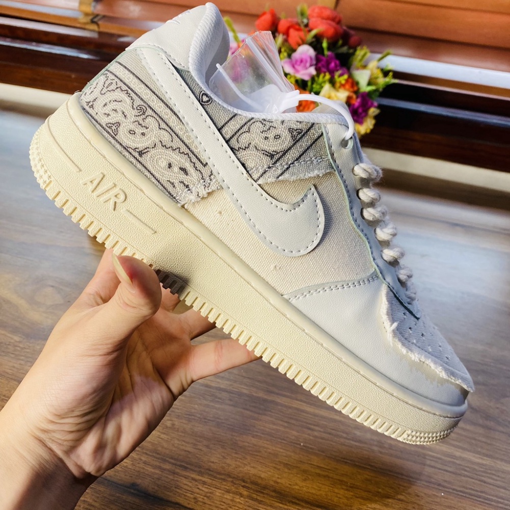 Giày thể thao AF1 dây thừng họa tiết Paisley màu kem, Giày sneaker thổ cẩm dây thừng  nam nữ full bill box đi siêu êm | BigBuy360 - bigbuy360.vn
