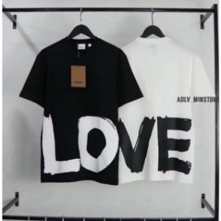 Áo thun tay lỡ Burberry nam nữ chữ LOVE 5D Áo phông đôi đẹp Burberry LOVE phong cách Luxury đen trắng vải cotton AT2