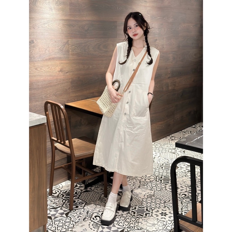 [RÁCH STORE] Đầm - 6833 - Sát Vai - Cổ V - 2 Túi Đắp