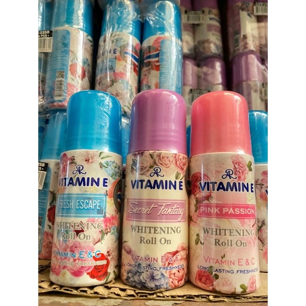 Lăn Khử Mùi Vitamin E Aron 75ml Thái Lan