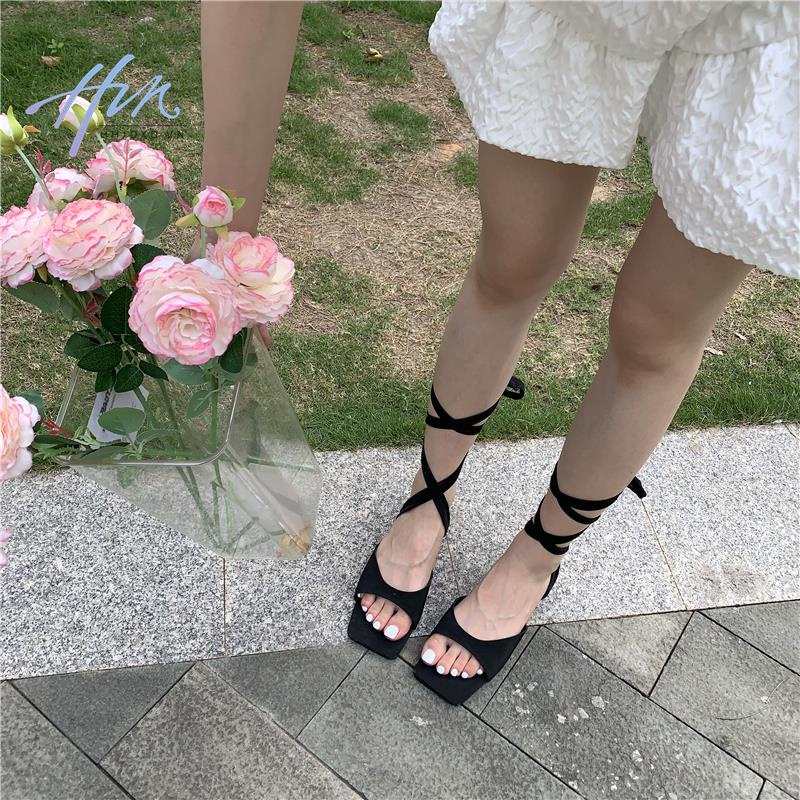 Giày Sandal Hở Ngón Mũi Vuông Thắt Nơ Phong Cách Mới