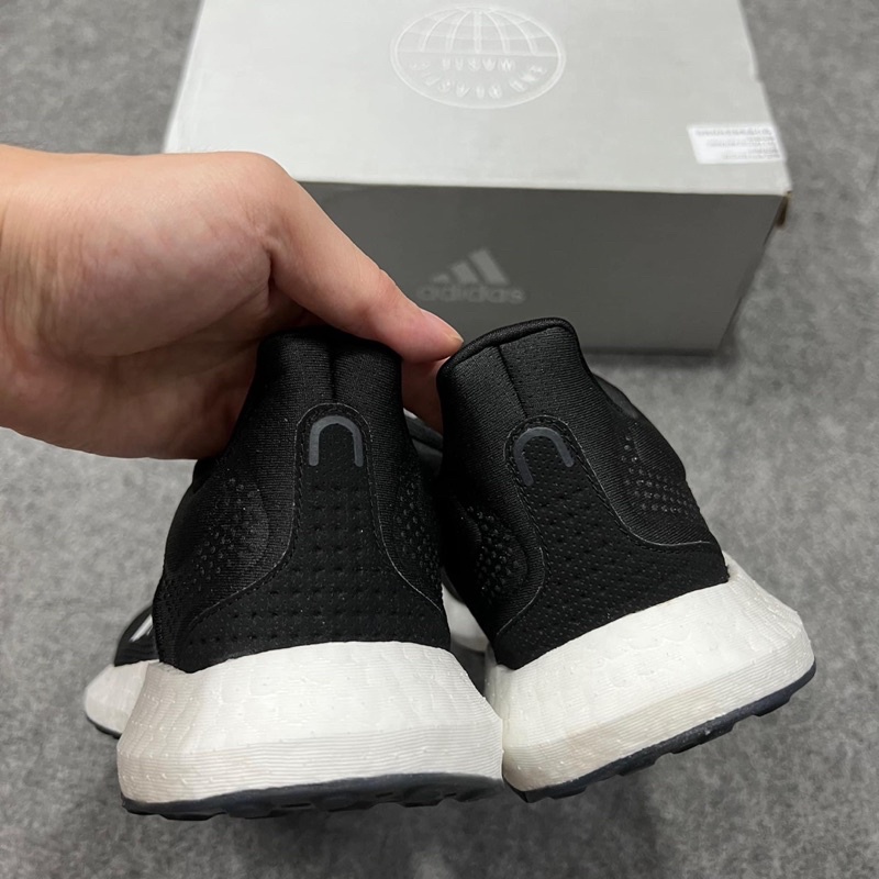 Giày adidas running pureboost 22 Black GK997