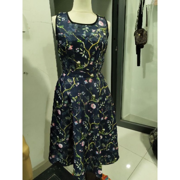 Đầm siêu phẩm size M