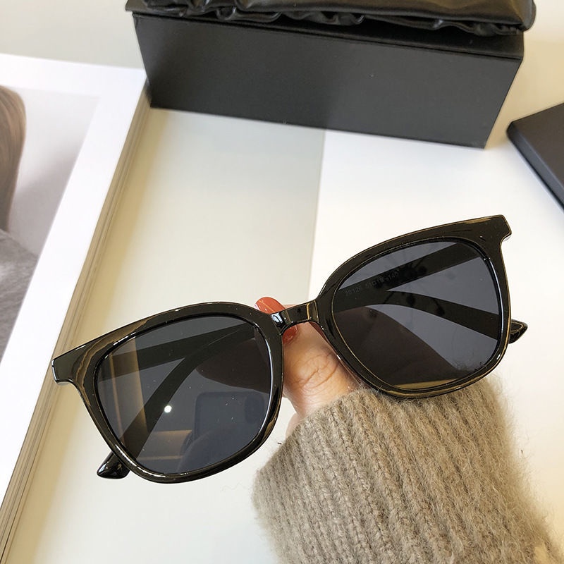 Kính Mát Gọng Đen Tròng Nâu Chống Tia UV Phong Cách retro Mỹ Cao Cấp Cho Nữ
