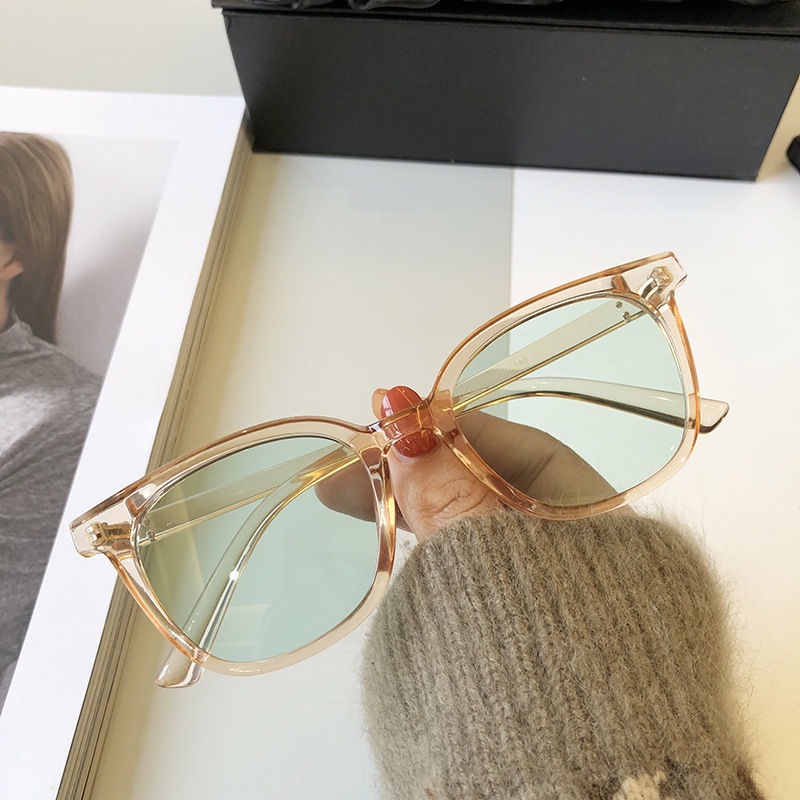 Kính Mát Gọng Đen Tròng Nâu Chống Tia UV Phong Cách retro Mỹ Cao Cấp Cho Nữ