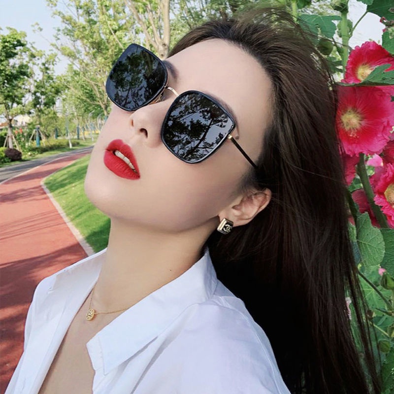 Kính Mát GM Gọng Vuông Lớn Phong Cách Đường Phố Thời Trang Cho Nữ