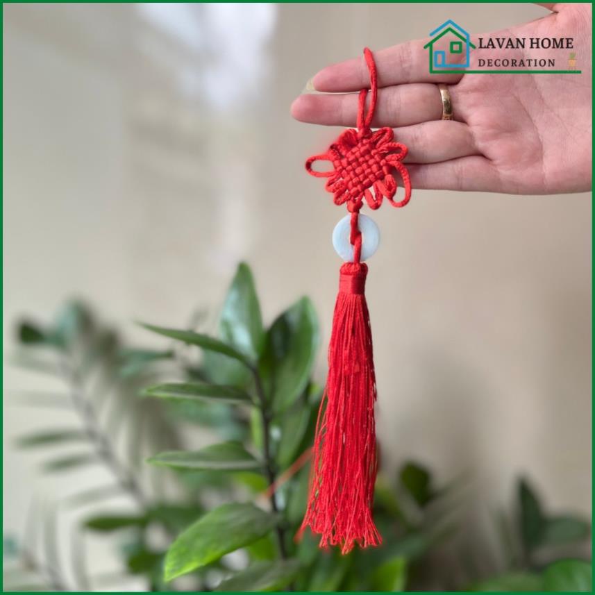 Dây treo trang trí , dây treo đỏ tua rua mang thông điệp may mắn được treo trên các cây mai, cây đào, xe ô tô HCM